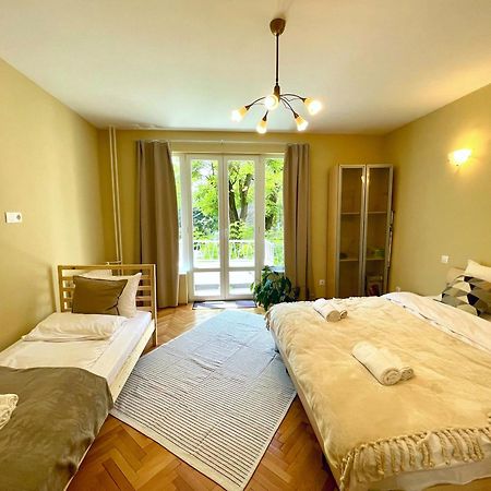 Bohemian Bright & Calm 2Br - Top Center - Private Balcony Sofia Esterno foto