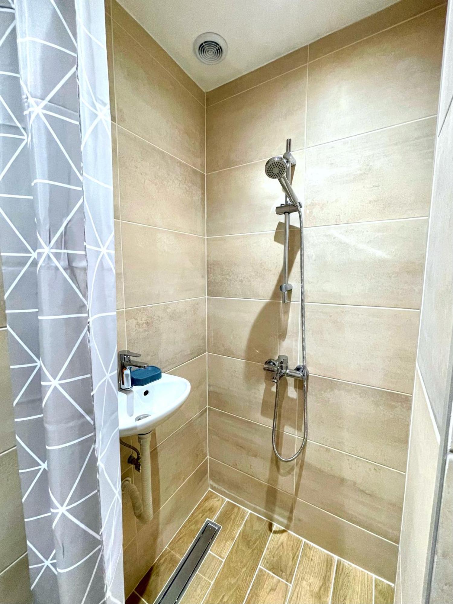 Bohemian Bright & Calm 2Br - Top Center - Private Balcony Sofia Esterno foto