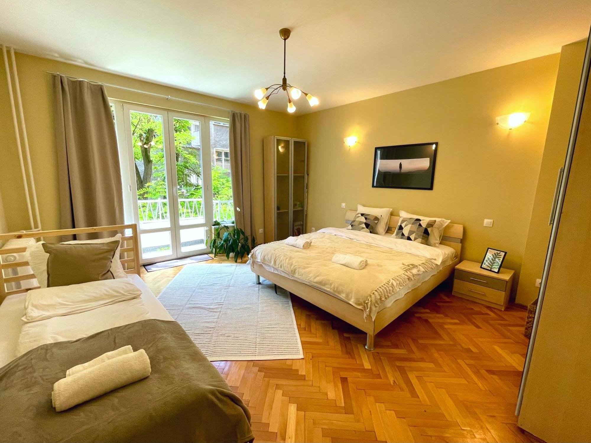 Bohemian Bright & Calm 2Br - Top Center - Private Balcony Sofia Esterno foto