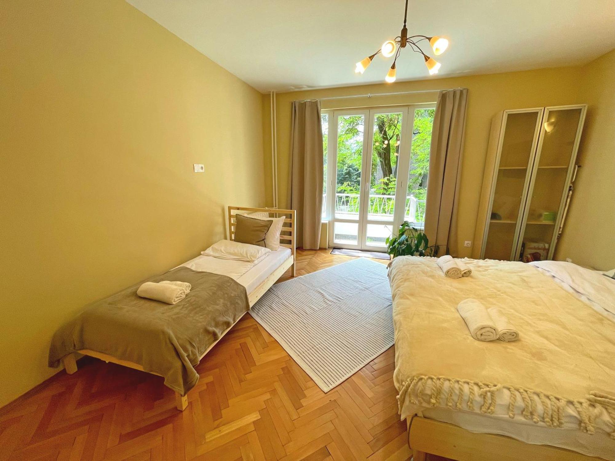 Bohemian Bright & Calm 2Br - Top Center - Private Balcony Sofia Esterno foto