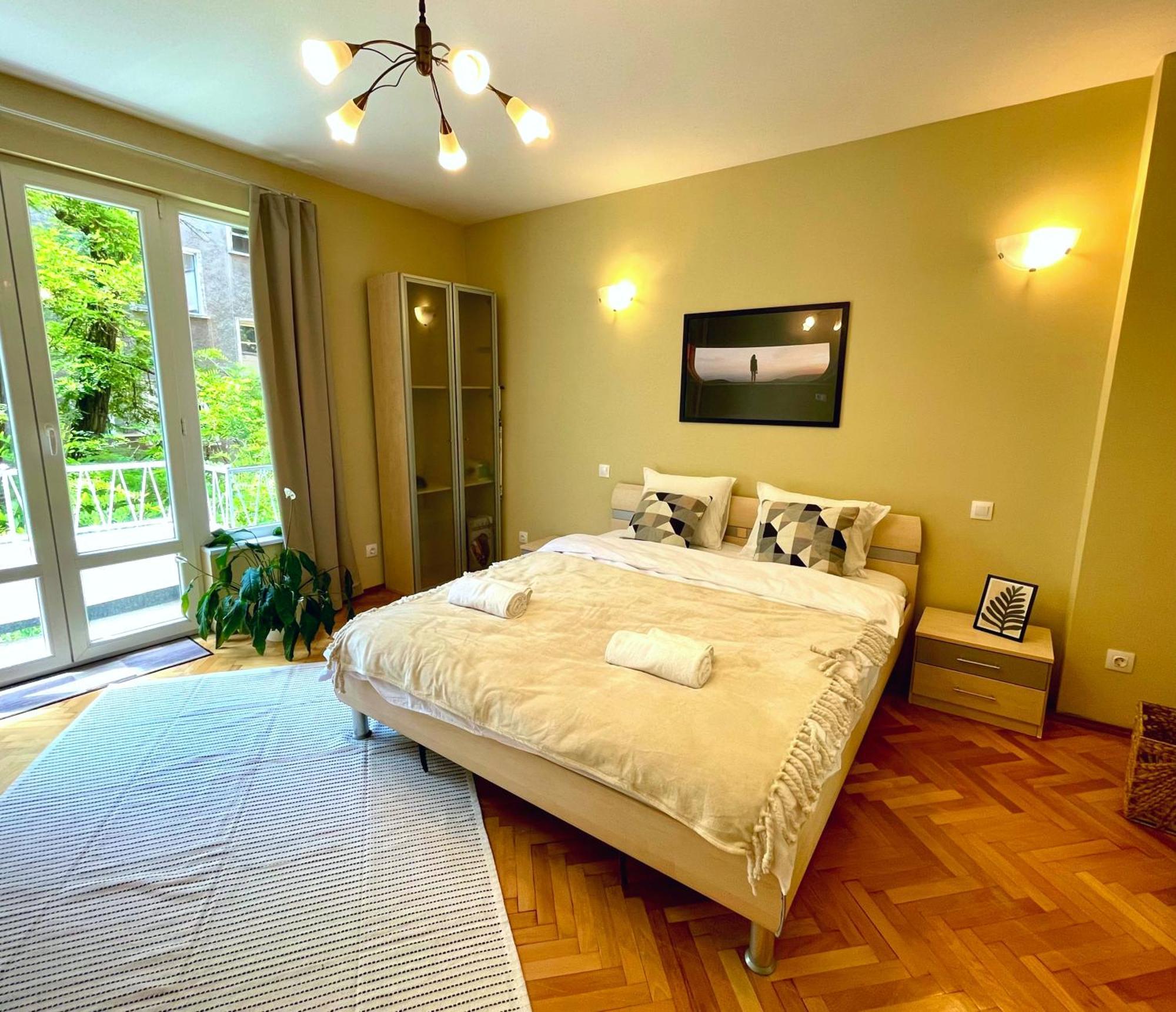 Bohemian Bright & Calm 2Br - Top Center - Private Balcony Sofia Esterno foto