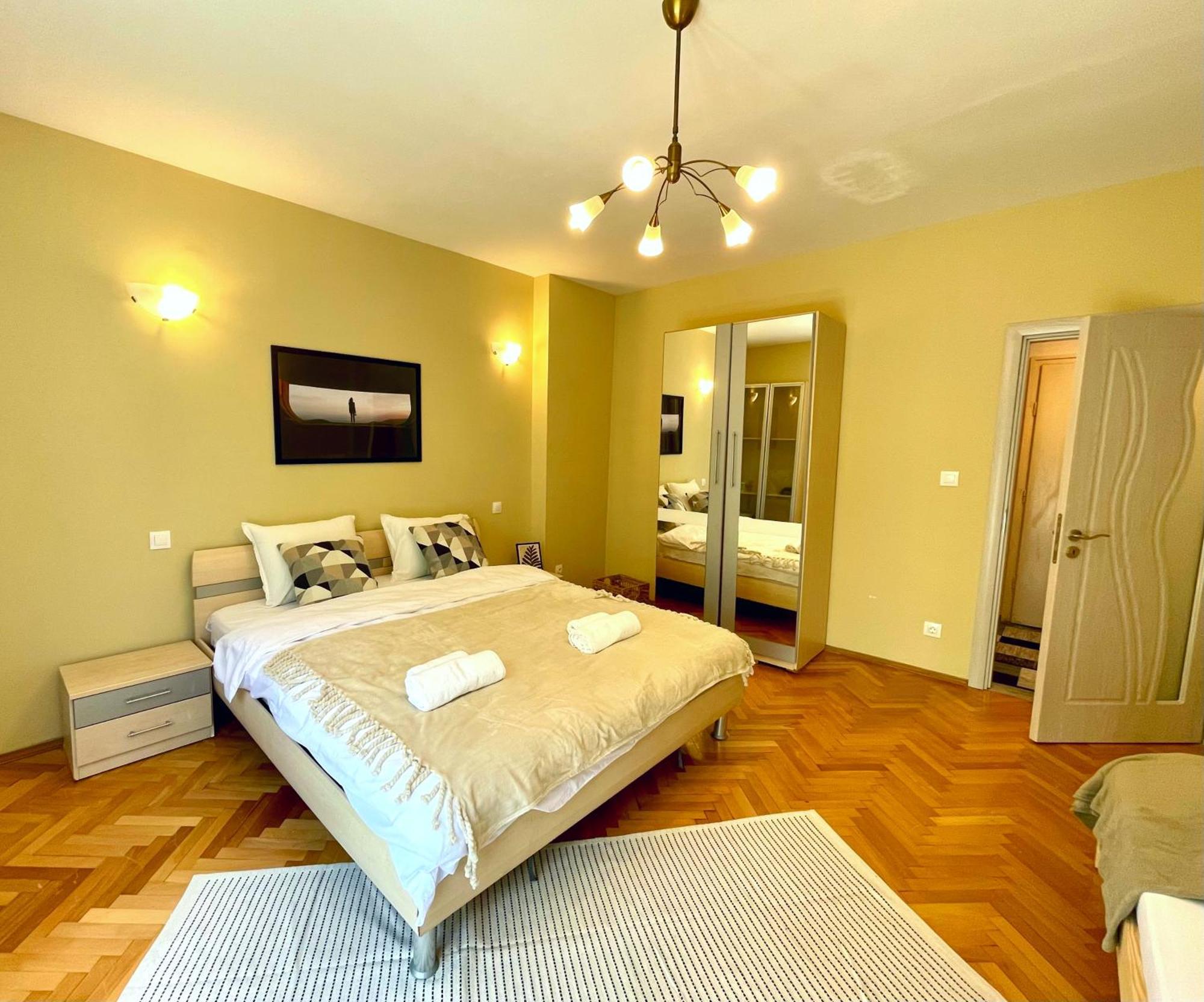 Bohemian Bright & Calm 2Br - Top Center - Private Balcony Sofia Esterno foto
